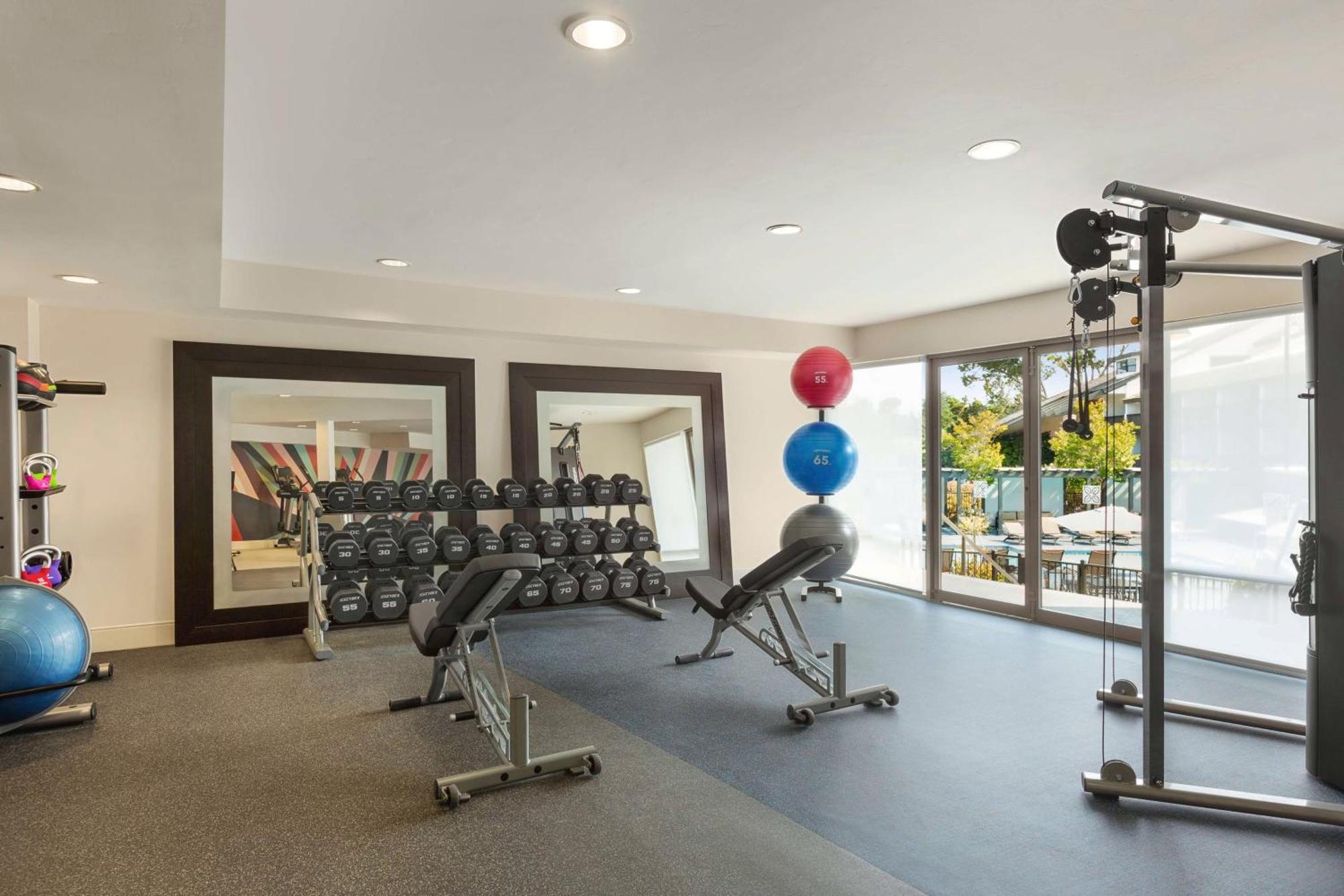 Hilton Garden Inn Monterey Kültér fotó